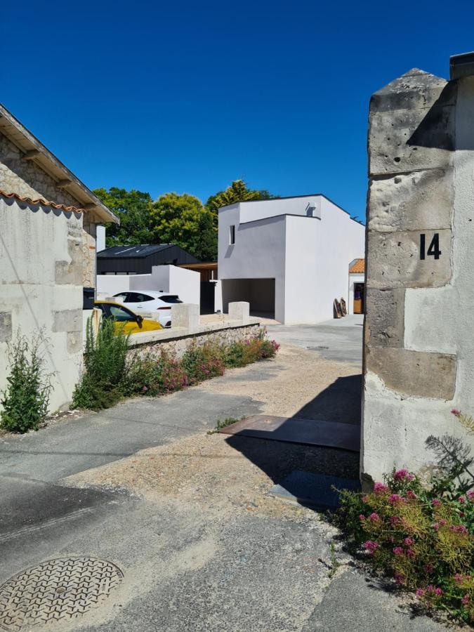 Location La Belle - La Rochelle B Apartment Bagian luar foto